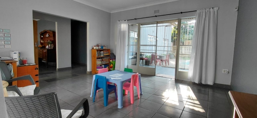 To Let 4 Bedroom Property for Rent in Protea Park North West